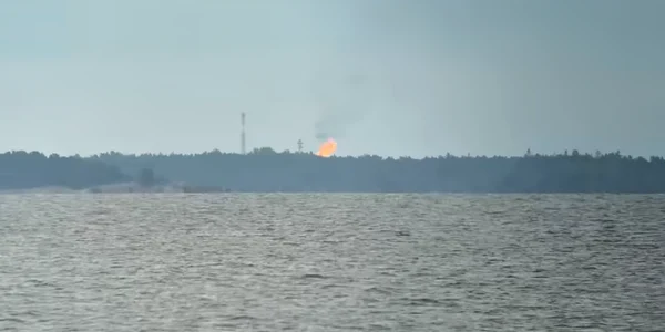 rusia arde la propriu gazele destinate exportului in UE la granita cu finlanda Foto Yle