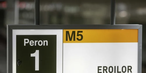 Premierul Lodovic Orban vizită la metrou pe magistrala M5 FOTO Inquam Photos / Octav Ganea