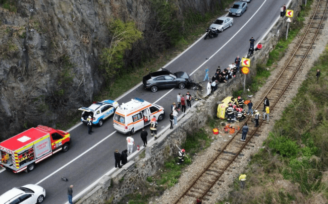 Cine era tânăra care a murit în accidentul de pe Valea Oltului. Ana-Maria avea un copil și-l aștepta pe al doilea