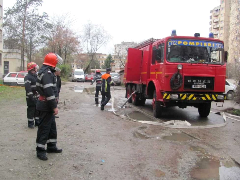 Incendiu de amploare la Spitalul Judeţean - Exerciţiu