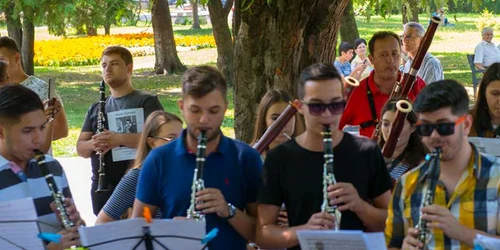 Intrarea la toate concertele este liberă