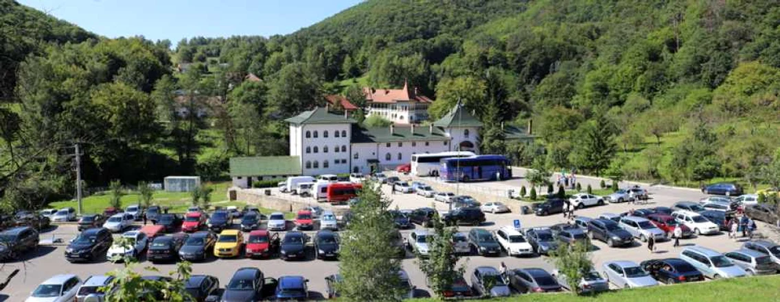 manastirea prislop foto daniel guta adevarul 