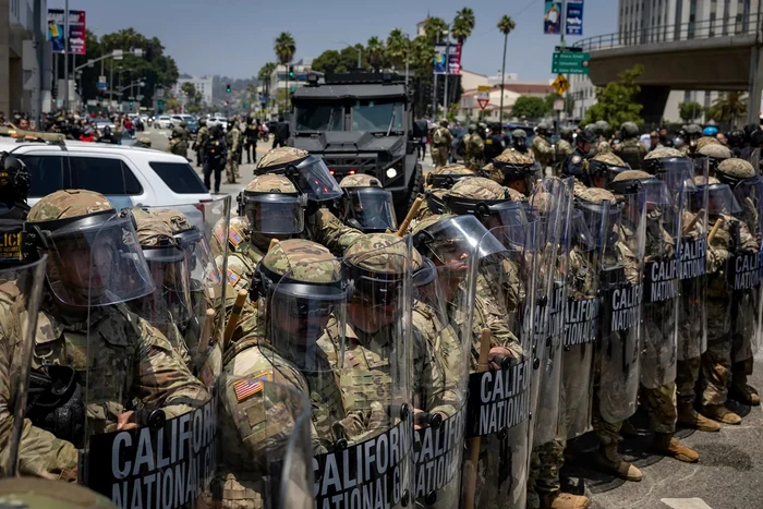 Veteranii militari se opun desfășurării de trupe de către Donald Trump la protestele din Los Angeles. „Abuz de putere executivă”