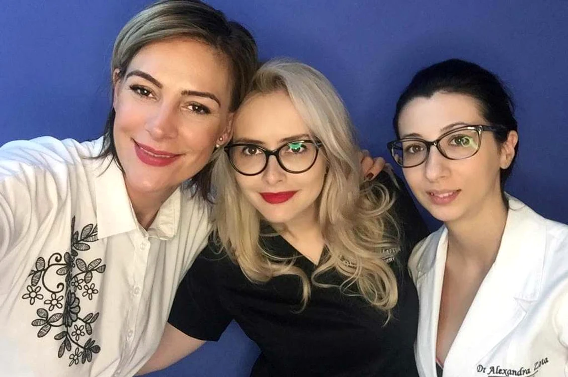Roxana Ciuhulescu isi va extirpa cateva alunițe care o deranjează