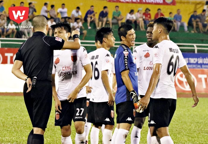 Un caz demn de cascadorii râsului (foto: webthethao.vn)