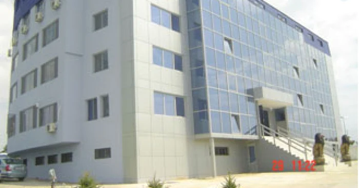 Universitatea Bioterra este din nou în mijlocul unui scandal, după cel din 2000 referitor la diplomele false