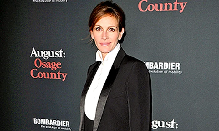 1443823311 julia roberts 560 jpeg