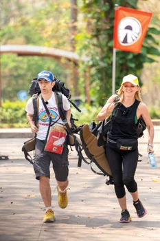 Oana Paraschiv și Mihai Găinușă 