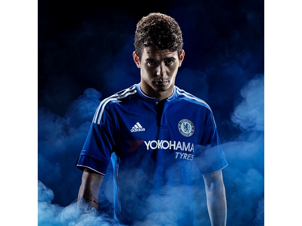 Noul tricou al echipei Chelsea Londra