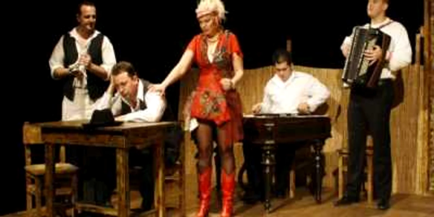Bilete mai ieftine la spectacolele de teatru