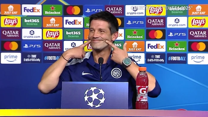 Chivu face spectacol la fiecare apariție publică