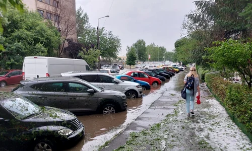 Drumul Taberei dupa ploaie FOTO Adevărul / Mihai Epure 