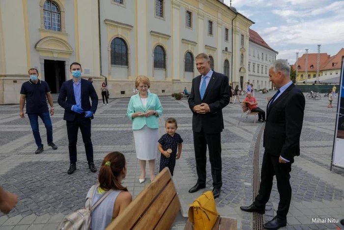 Iohannis îşi petrece sfârşitul de săptămână la Sibiu. FOTO Facebook/ Mihai Nitu