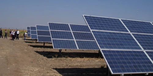 Panourile solare au fost instalate în timp record
