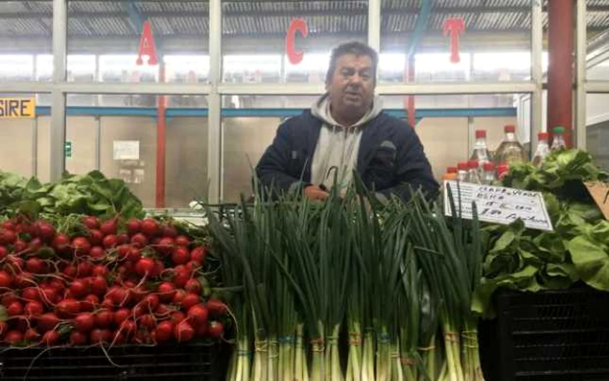 Toţi fermieri vor fi obligaţi prin lege să îşi eticheteze produsele vândute în pieţe