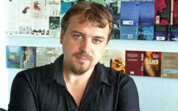 Lucian Dan Teodorovicieste scriitor, scenarist, regizor de teatru şi editor