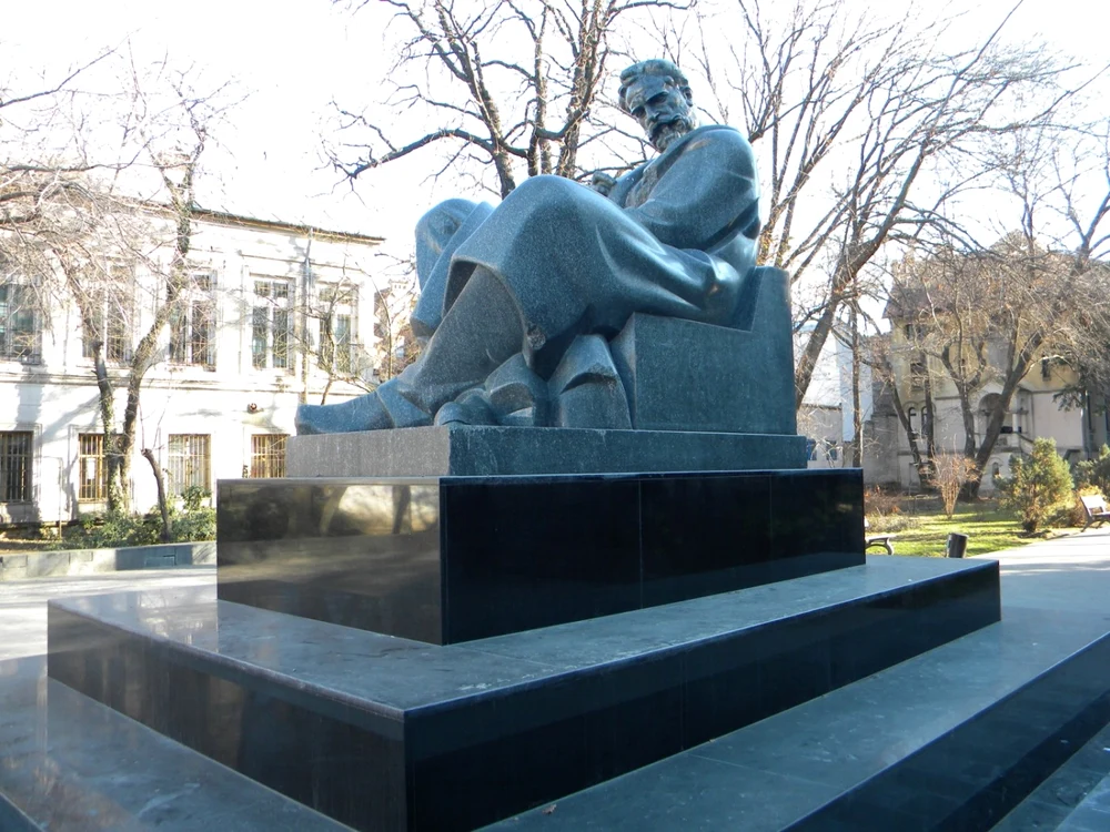 statuie ionel bratianu foto wikipedia
