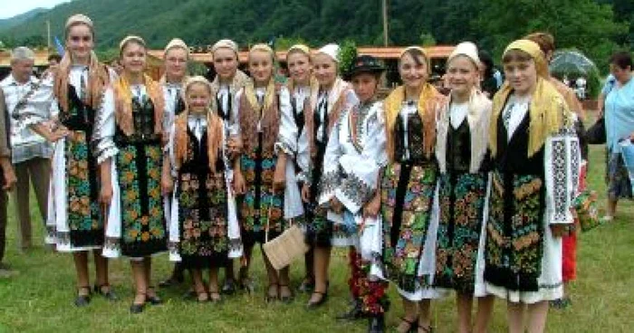 Târgu-Mureş: Ultimele seri de cântece şi dansuri la ProEtnica