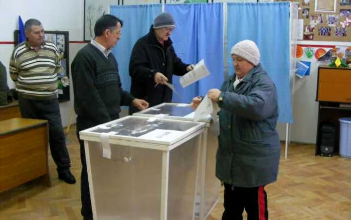 Cărăşenii au votat masiv cu USL. FOTO: Arhivă