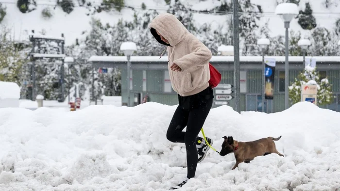 E zăpadă de un metru în stațiunea elvețiană Zermatt. FOTO: Profimedia Images.