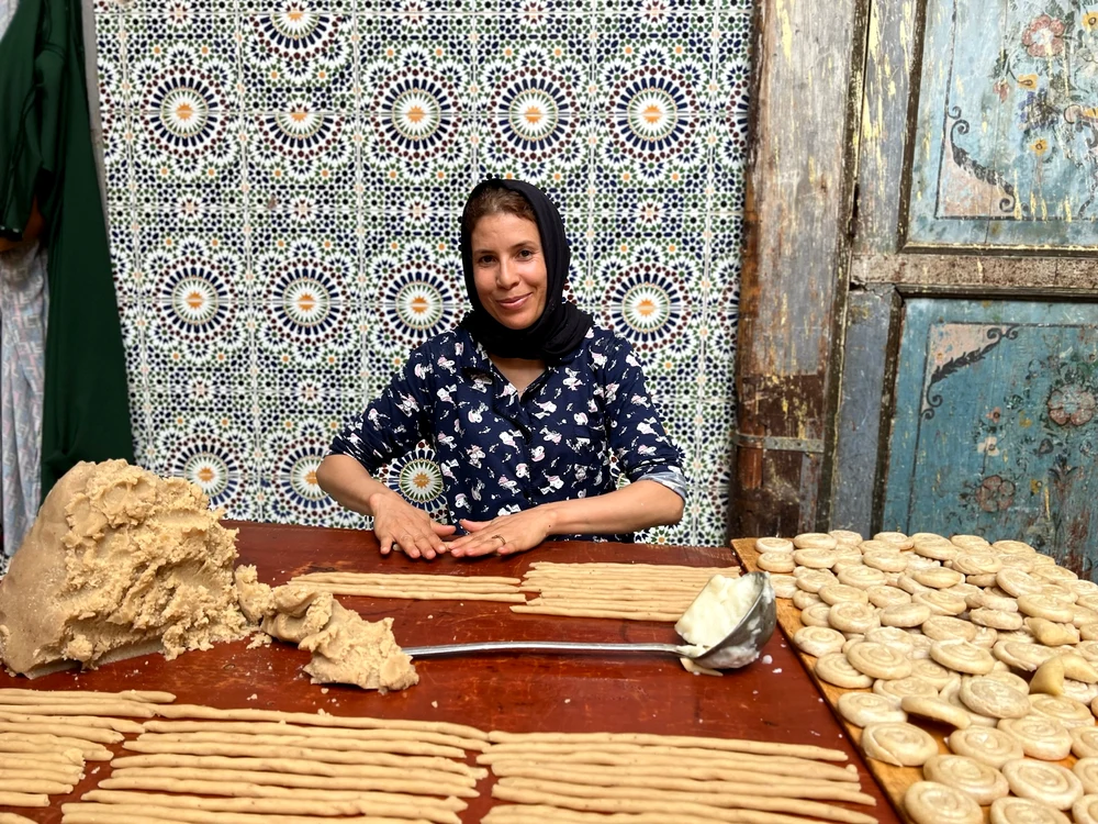 La colțunași umpluți cu migdale în Maroc. FOTO: Arhiva personală