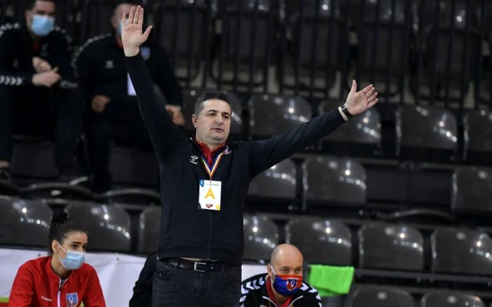 Florentin Pera va fi primul român care va antrena în campionatul RusieiFOTO: Sportpictures.eu