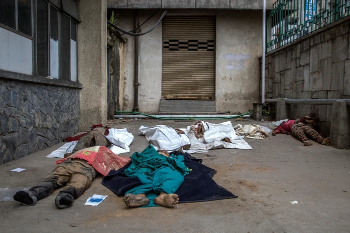 
    Cutremur în Nepal. Numărul celor răniţi este de aproape 8.000Foto AP  