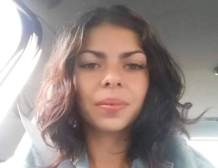 Mărul discordiei: Raluca Păuşan, femeia iubită de cei doi bărbaţi