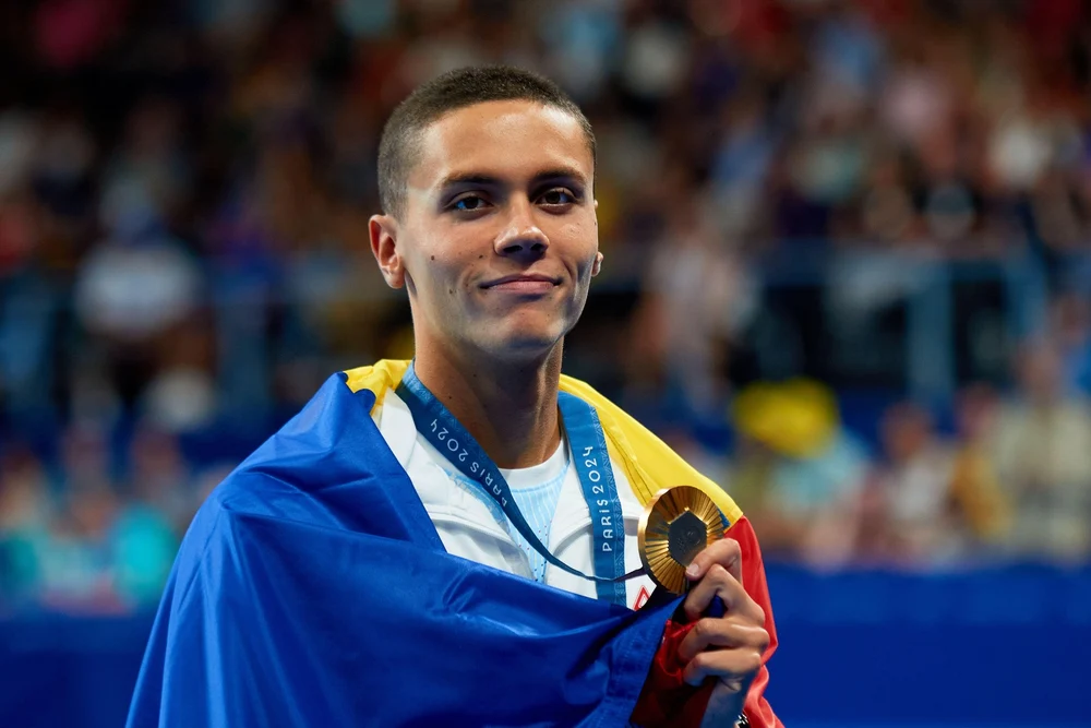 Cum arată pictura murală imensă dedicată lui David Popovici. Are de 400 mp și a fost inaugurată în Timișoara