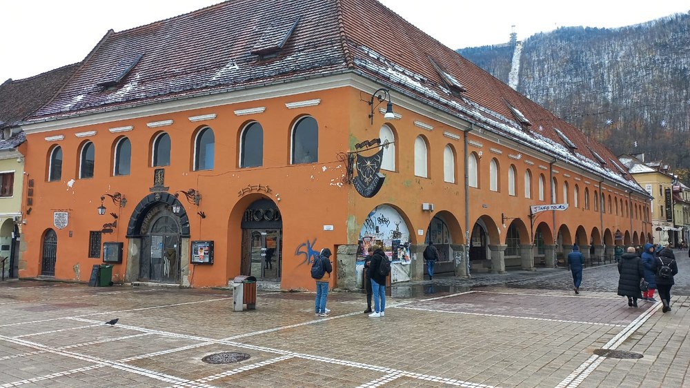 După Cetățuie, Primăria Brașov câștigă și restaurantul Cerbul Carpatin. Deocamdată, în primă instanță