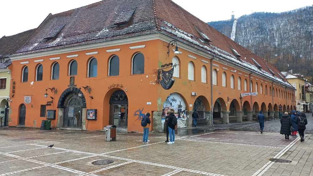 După Cetățuie, Primăria Brașov câștigă și restaurantul Cerbul Carpatin. Deocamdată, în primă instanță