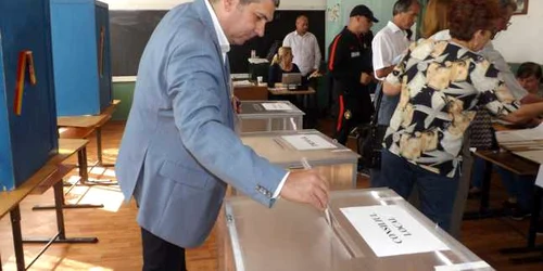senatorul marius balu la vot FOTO Alexandra Georgescu 
