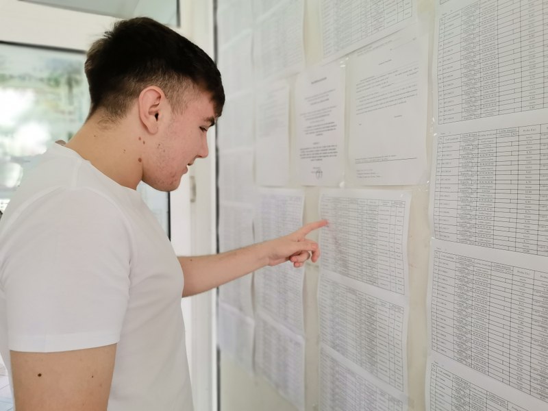 TOP 10 specializări în Olt, ordonate după media de admitere. 11 candidați au rămas nerepartizați