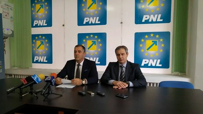 Consilierii PNL au primit directivă să voteze toate proiectele PSD în Consiliul Local Târgovişte