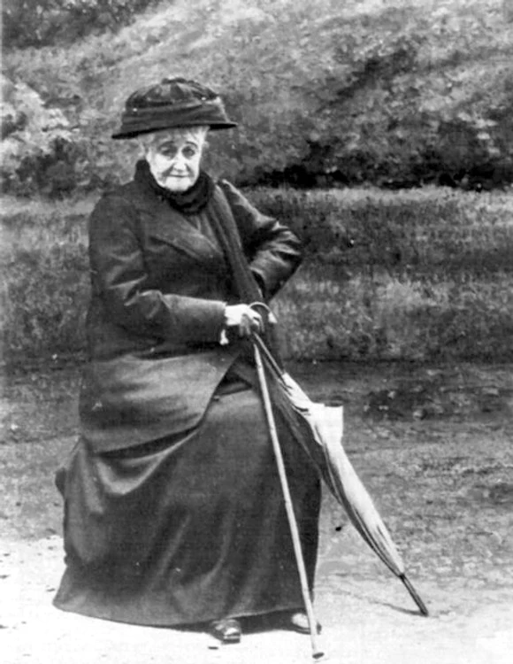 Eugénie de Montijo, 1920.