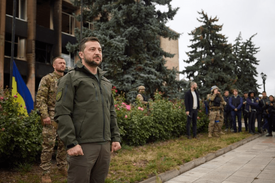 Contraofensiva ucraineană: Volodimir Zelenski s-a deplasat la Izium, oraș de importanță strategică