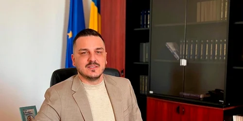 Virgil Alexandru Zidaru, alias Makaveli Foto Makaveli jpg