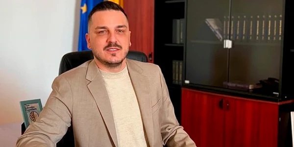 Virgil Alexandru Zidaru, alias Makaveli Foto Makaveli jpg