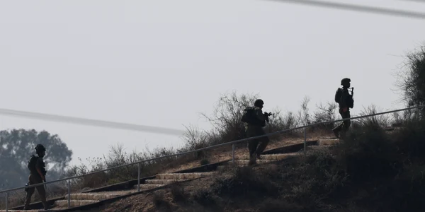 Soldați israelieni la granița cu Fâșia Gaza FOTO EPA-EFE