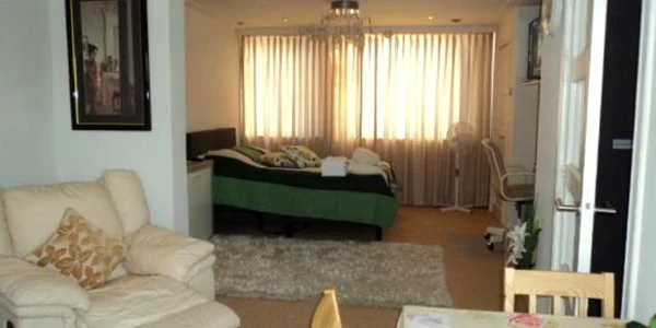 hotel tilburg scandal discriminare roman foto Booking jpg