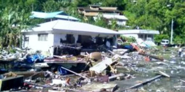 Alertă de tsunami în Indonezia / Cutremur de 7,3 grade pe scara Richter