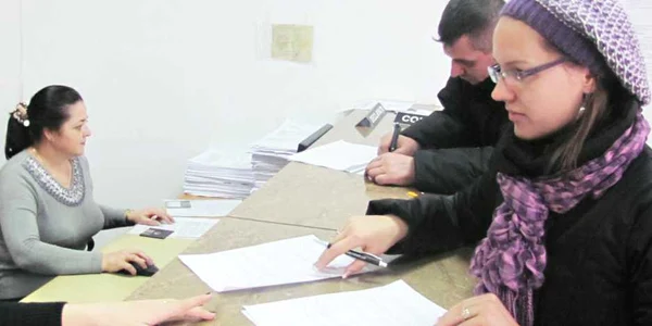 Angajatorii au venit astăzi la sediul ITM pentru datele de acces la contul on-line