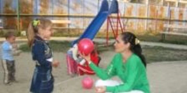 Asistent maternal