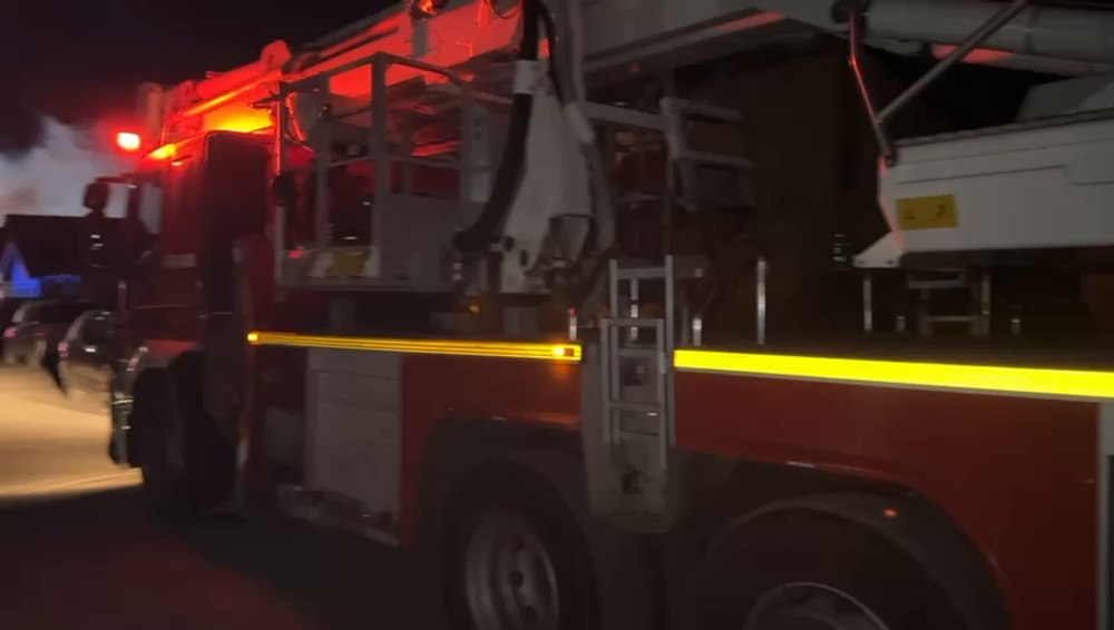 Incendiu devastator la o casă din comuna Berceni. Opt persoane s-au autoevacuat VIDEO