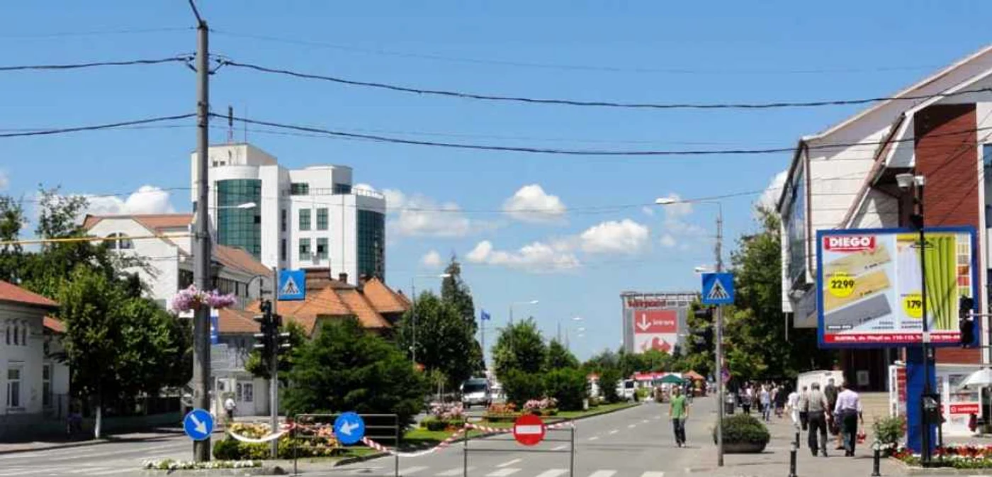 Centrul Slatinei va fi iarăşi blocat pentru a face loc distracţiei (FOTO: Mugurel Manea)