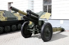 Obuzier sovietic de calibrul 122 mm (© Vitaly V. Kuzmin / Wikimedia Commons)