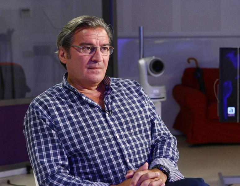 Criminologul Dan Antonescu, după atacurile din școlile din Bistrița și Pitești: „A discutat cineva cu el de ce poartă cuțit?”