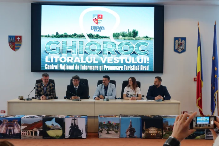 Cei care se sunt implicați în deschiderea sezonului estival FOTO Claudia Untaru