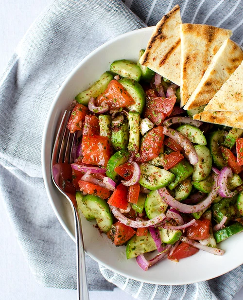 salata rosii si ceapa jpeg