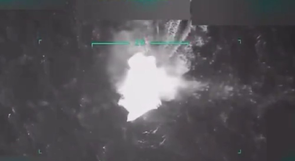 „O lovitură letală” în Caraibe: SUA au distrus o navă cu droguri din Venezuela. Atacul s-a soldat cu 11 morți